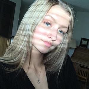 Meet your Posher, Ashlyn